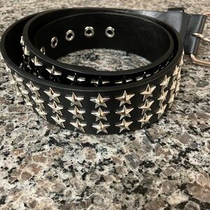 Hot Topic Black Belt with Silver Star Studs